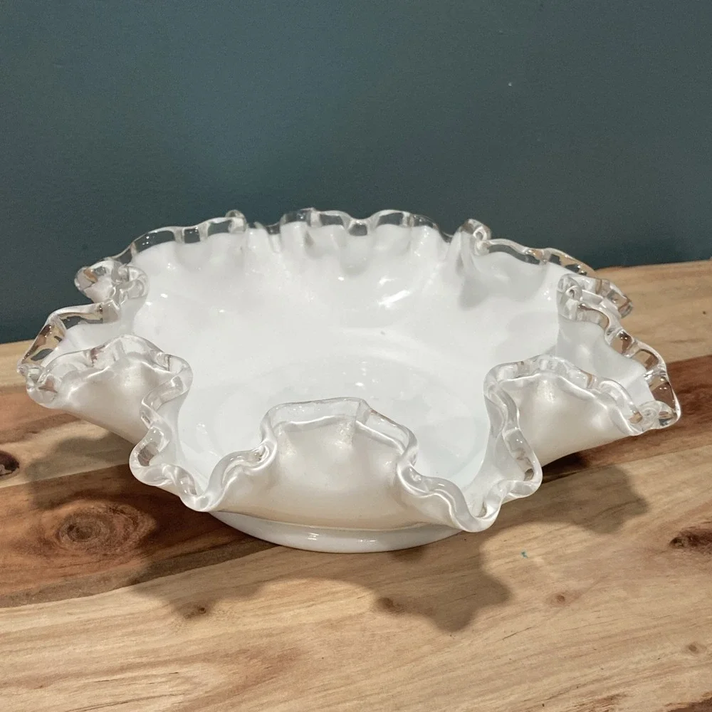 Vintage Fenton Silver Crest White Milk Glass Ruffled Edge Bowl Candy Dish 8